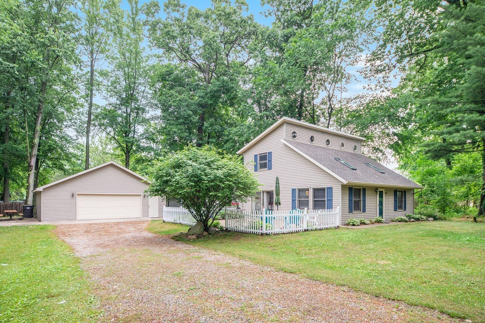 12896 Wayland Ave, Wayland, MI 49348 - photo 1