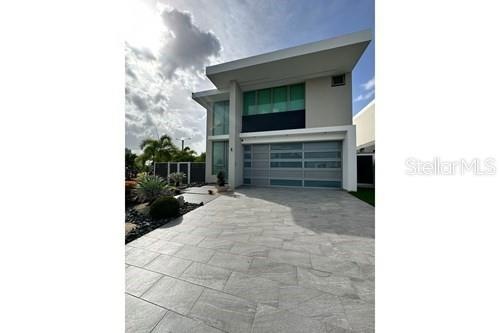 Calle 61 Rivera Village unit 1, Bayamon, PR 00959 - photo 1