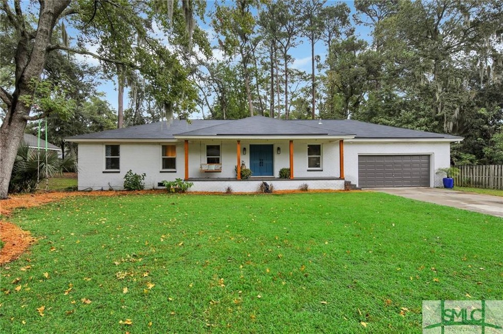 218 Hampshire Rd, Savannah, GA 31410 - photo 1