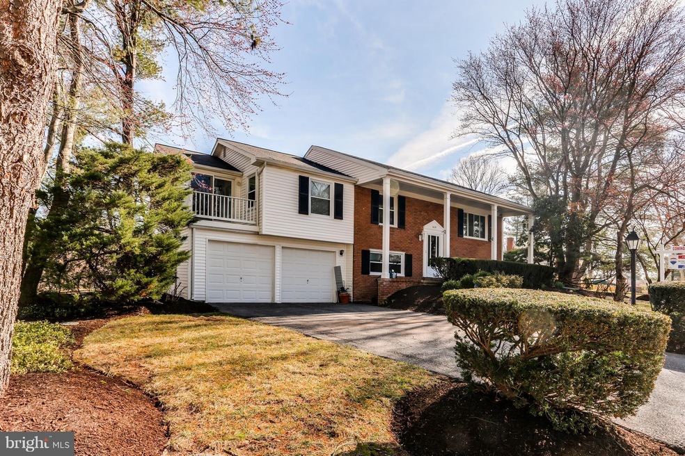 5129 W Running Brook Rd, Columbia, MD 21044 - photo 1