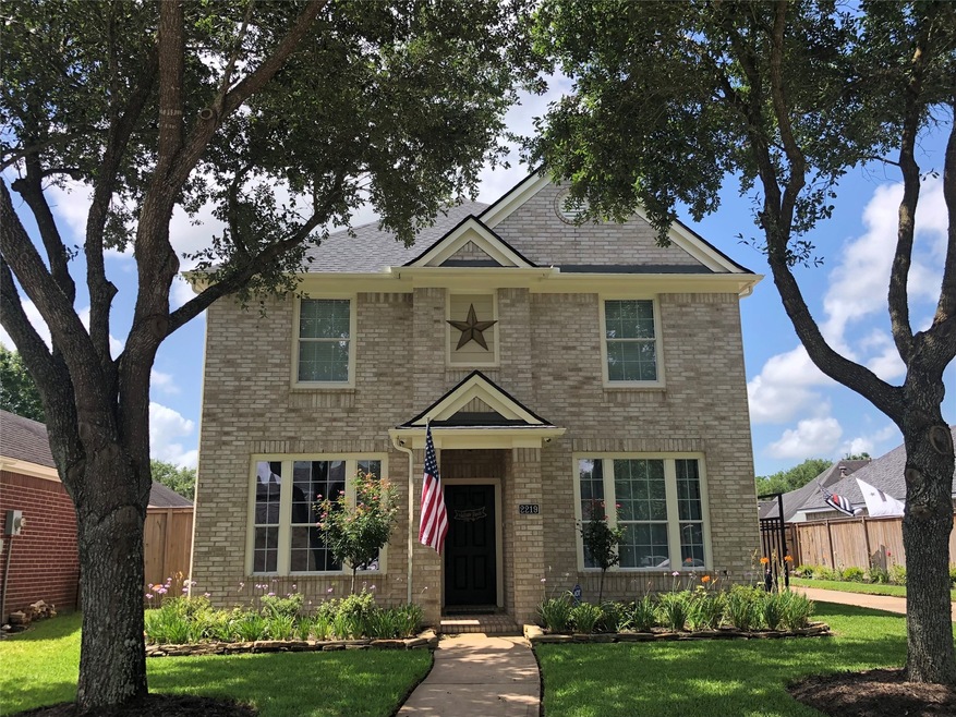 2219 Ridgefield Park Ln, Richmond, TX 77469 - photo 1