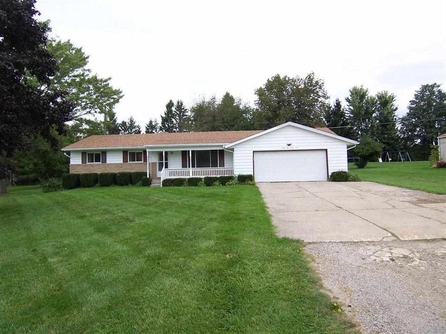 9226 Potter Rd, Flushing, MI 48433 - photo 1