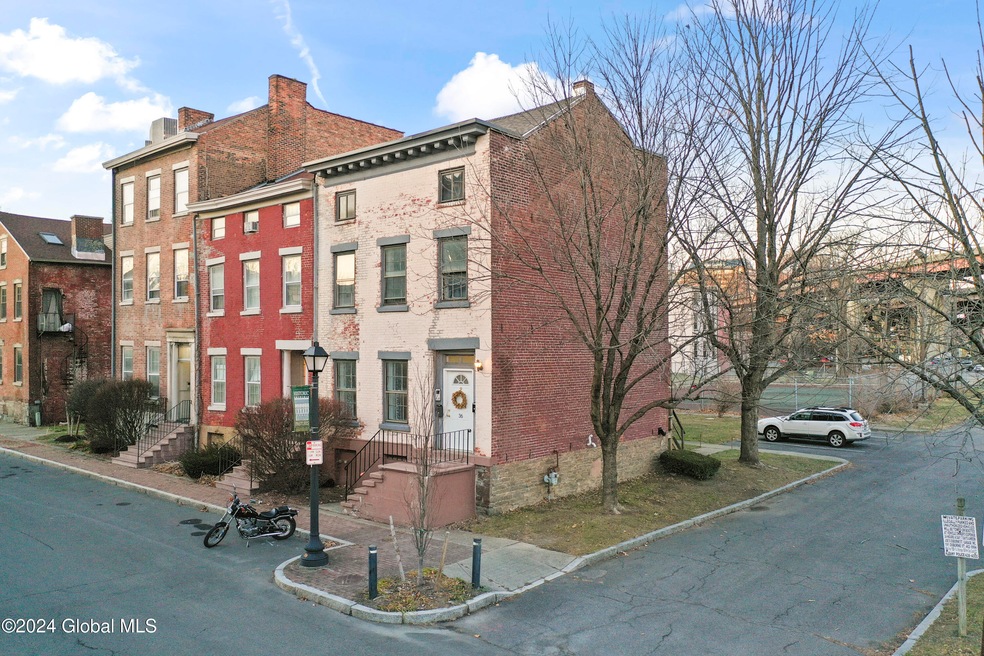 36 Westerlo St unit 8, Albany, NY 12202 - photo 1