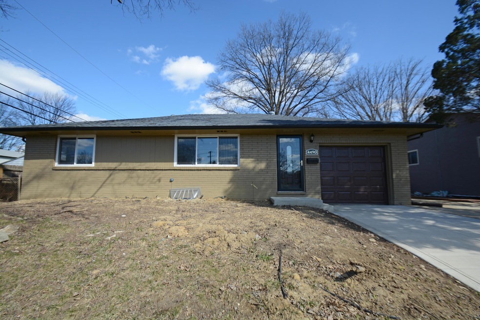 4490 Sandy Lane Rd, Columbus, OH 43224 - photo 1