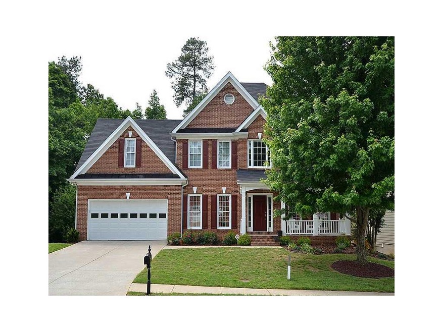 Exterior Front. CLICK the HomeScenes.com Virtual T