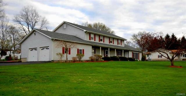 40 Claire Dr, Pine Bush, NY 12566 - photo 1