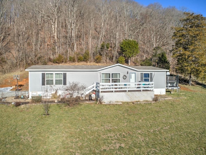 334 E 5th Ave, Watauga, TN 37694 - photo 1