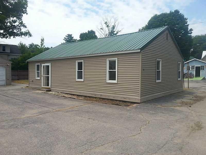 133 School St, Sanford, ME 04073 - photo 1