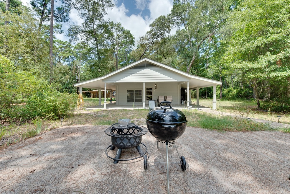 14733 Calhoun Rd, Conroe, TX 77302 - photo 1