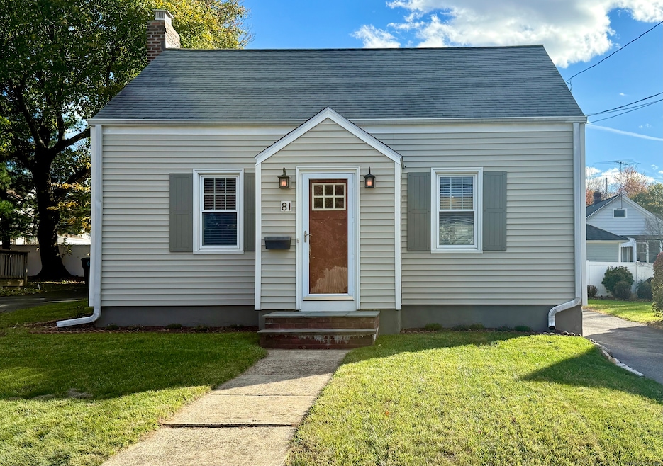 Under Contract $439,000