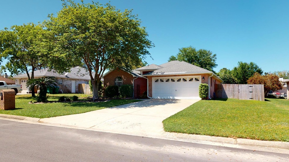 7989-Lola-Cir-04202021_082827