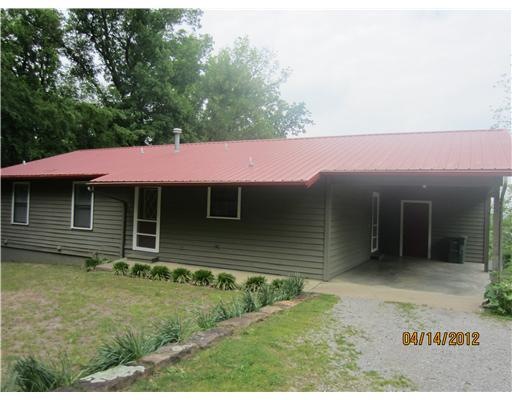 Exterior Front. Peaceful, quiet hillside home - you ll love the view from up here!