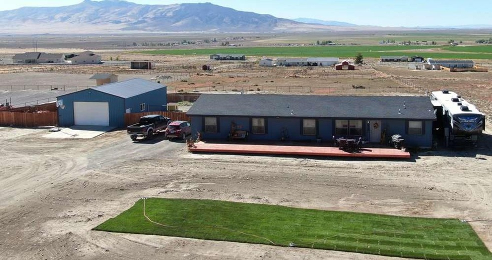 10720 Reins Way, Winnemucca, NV 89445 - photo 1