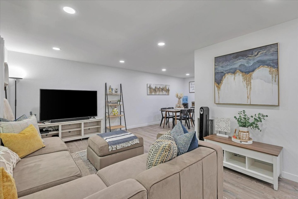 Sold $673,000 • Co-Listing Agent