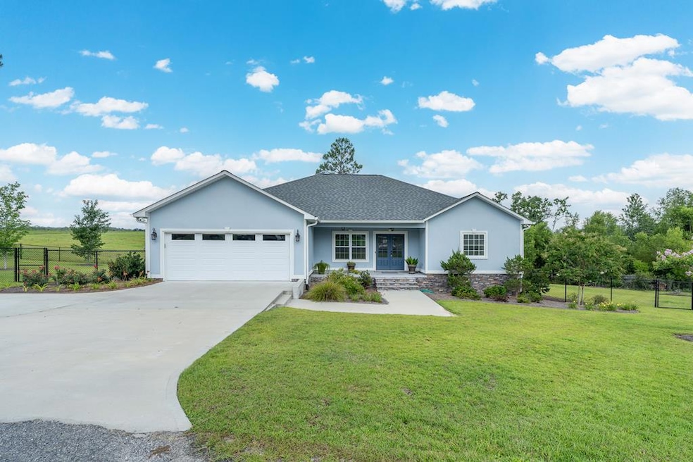 38 Arbor Dr, Douglas, GA 31535 - photo 1