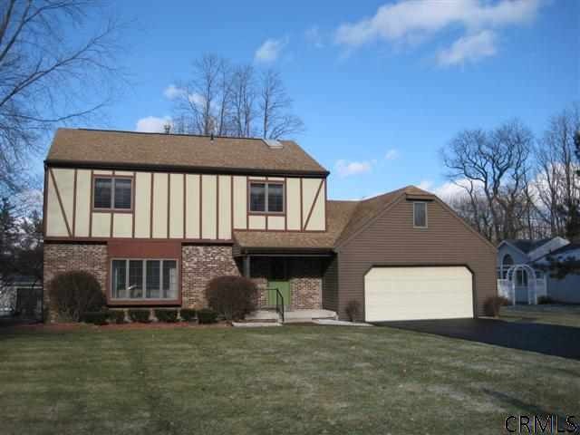 34 Princess Ln, Albany, NY 12211 - photo 1