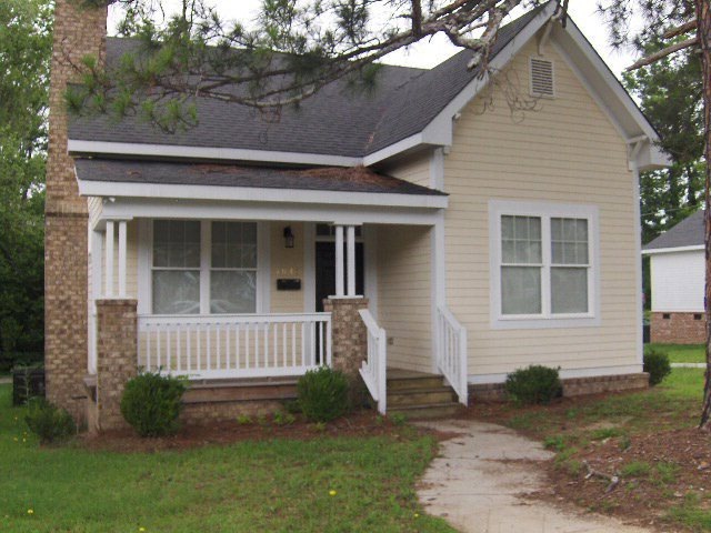 1046 Hazel St, Macon, GA 31201 - photo 1
