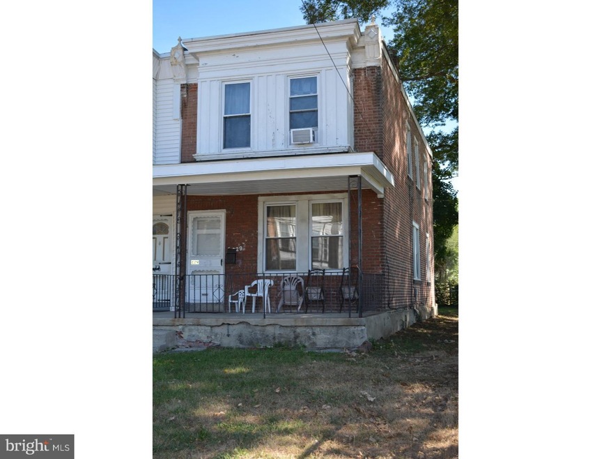 829 Summit St, Darby, PA 19023 - photo 1