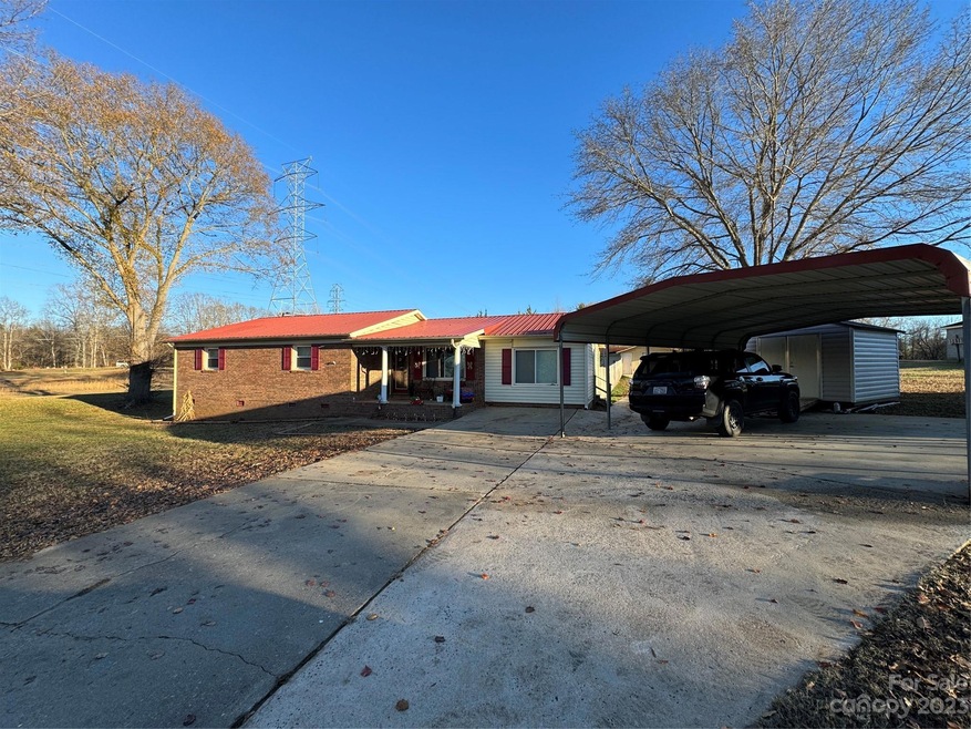 530 April Dr, Shelby, NC 28152 - photo 1