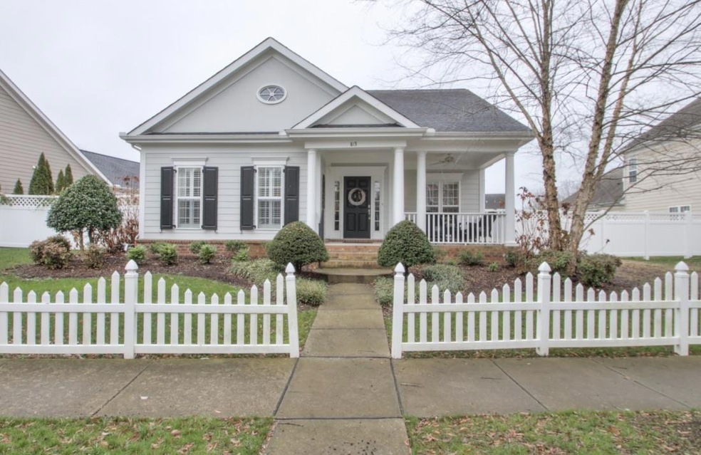 Welcome home to your white picket fence and front porch at 813 Willowsprings Blvd!