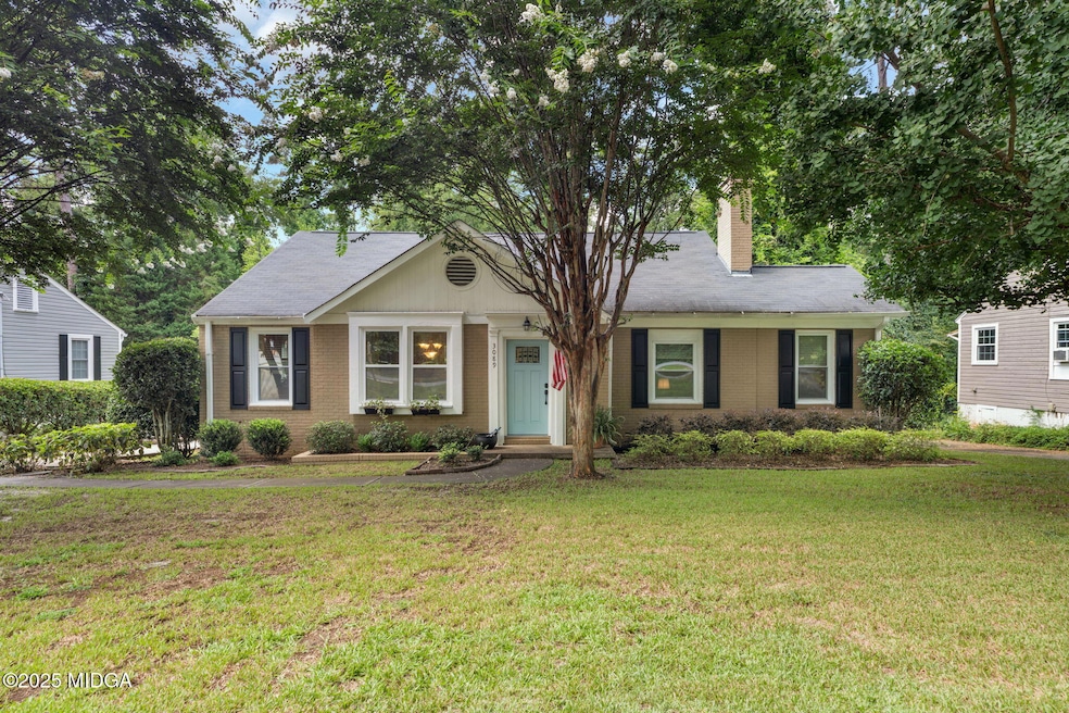 10-web-or-mls-250731_3089_HighPoint_DR_M