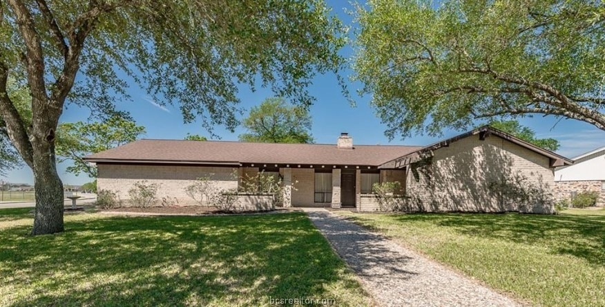 1818 Hondo Dr, College Station, TX 77840 - photo 1