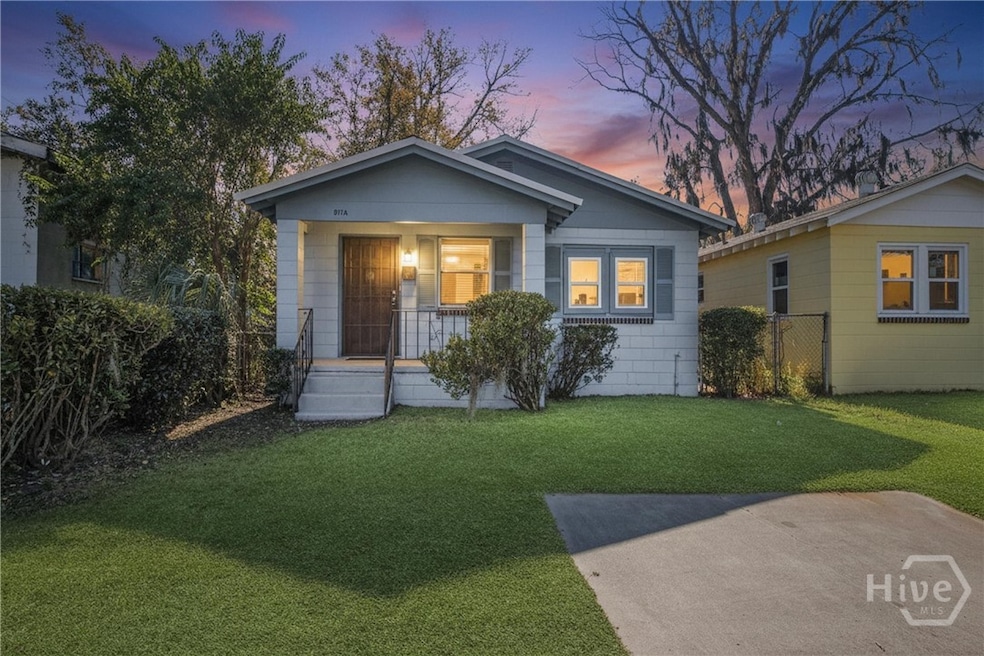 811A W 52nd St, Savannah, GA 31405 - photo 1