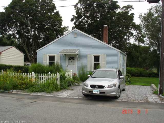 15 Indian Rock Rd, Niantic, CT 06357 - photo 1