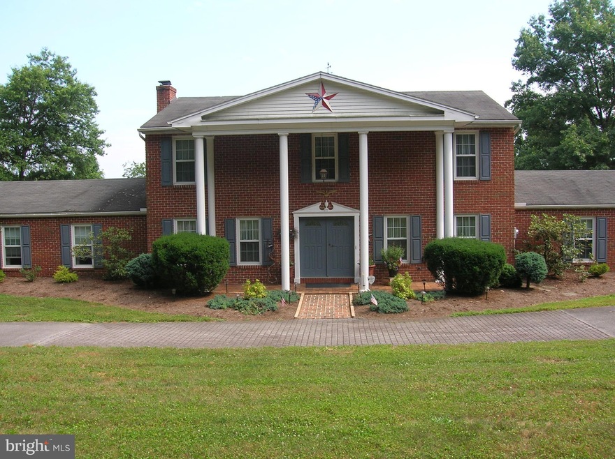 759 Mckeehan Rd, New Bloomfield, PA 17068 - photo 1