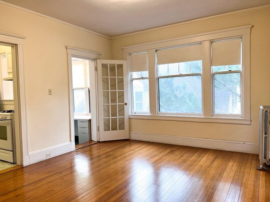 19 Agassiz St unit 24, Cambridge, MA 02140 - photo 1