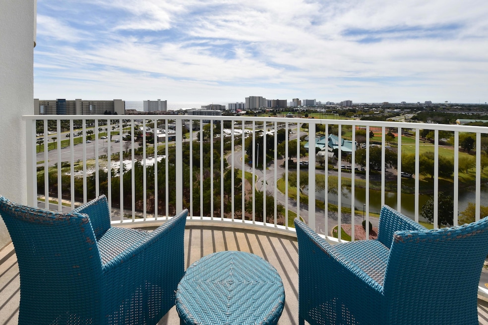 Destin Skyline