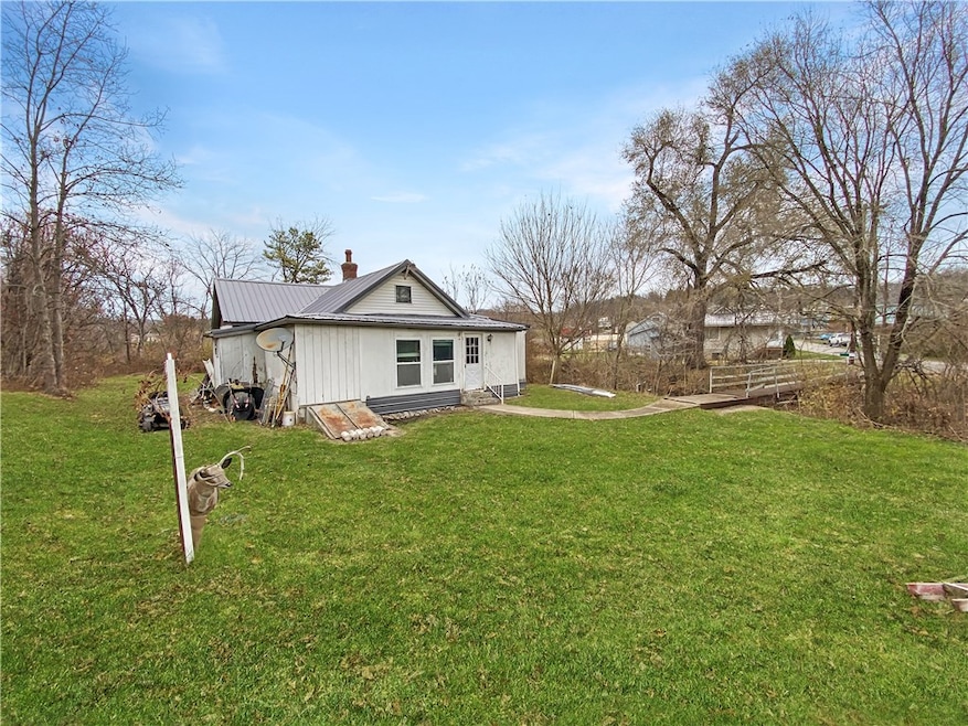 26 Mcnair Ave, Slovan, PA 15078 - photo 1