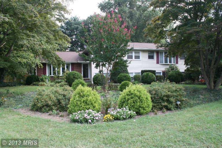 6611 Monroe Ave, Sykesville, MD 21784 - photo 1