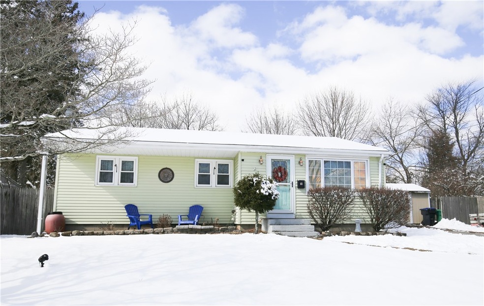 43 Montcalm Rd, Warwick, RI 02889 - photo 1