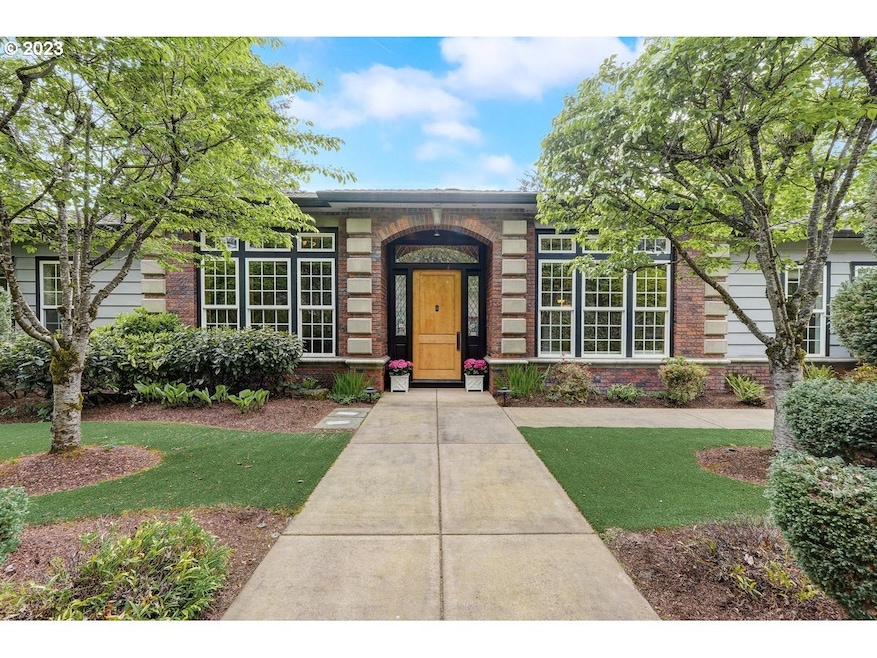 3721 Upper Dr, Lake Oswego, OR 97035 - photo 1