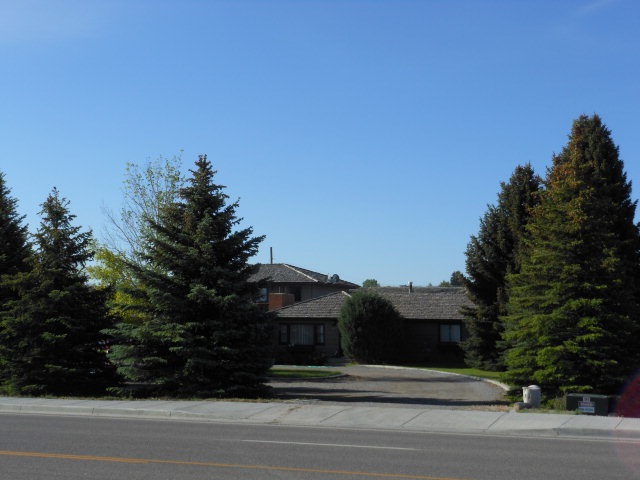 2910 Big Horn Ave, Cody, WY 82414 - photo 1