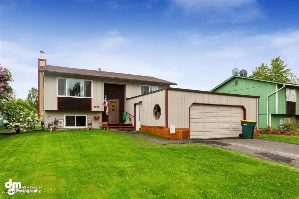 21-Exterior Front_KI_38