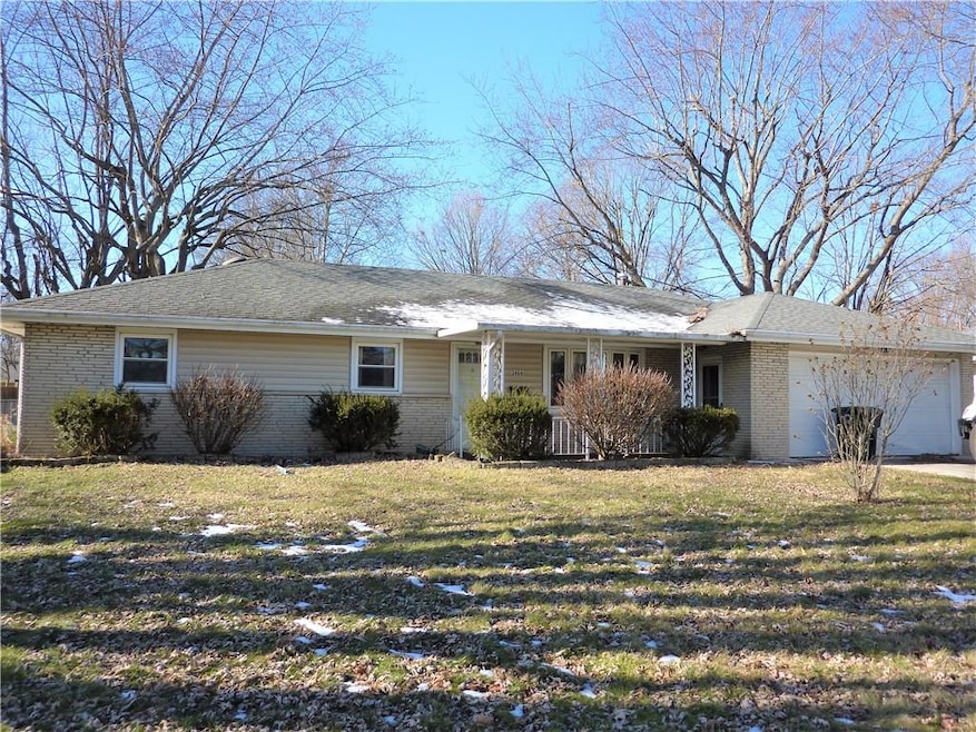 3909 N Lanewood Dr, Muncie, IN 47304 - photo 1