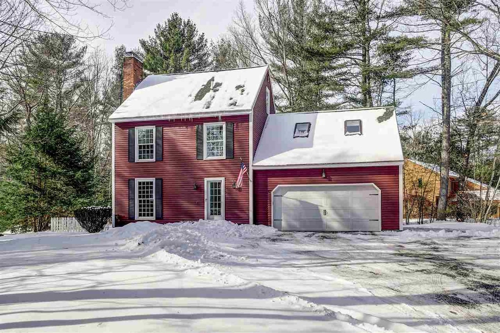 1 Wentworth Dr, Bedford, NH 03110 - photo 1