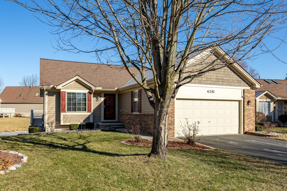 4251 Boulder Pond Dr (1 of 47)