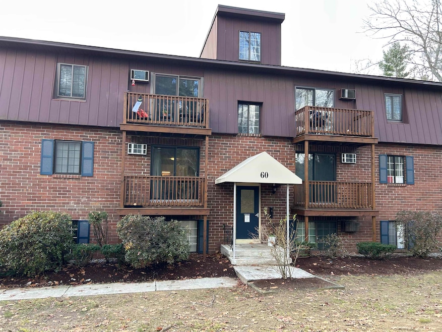 60 Old Hackett Hill Rd unit 2D, Manchester, NH 03102 - photo 1