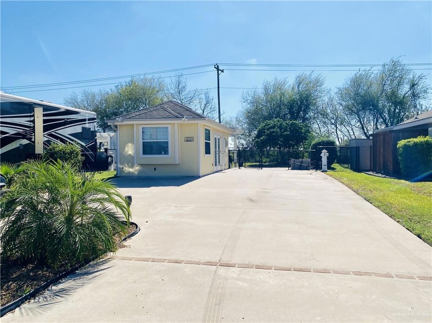 3713 Mallard Dr, Mission, TX 78572 - photo 1