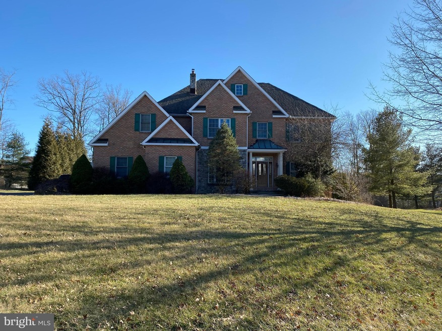 3013 Ridgeview Dr, Orwigsburg, PA 17961 - photo 1