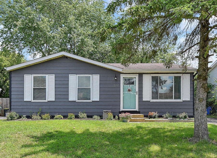 1760 Hollow Run Dr, Columbus, OH 43223 - photo 1