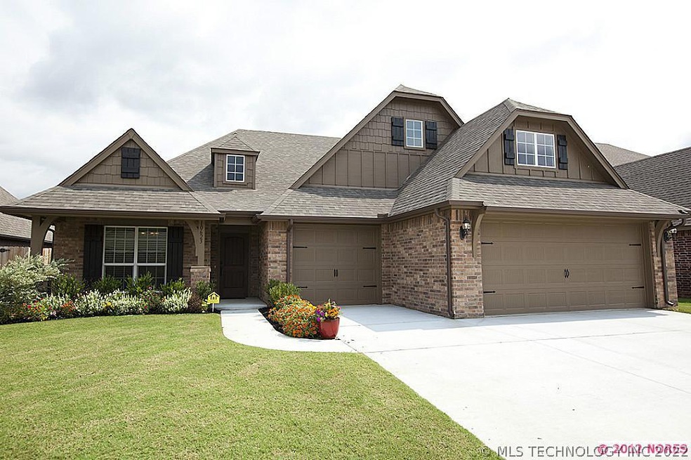 Pristine one-story with 3-car garage in desirable
