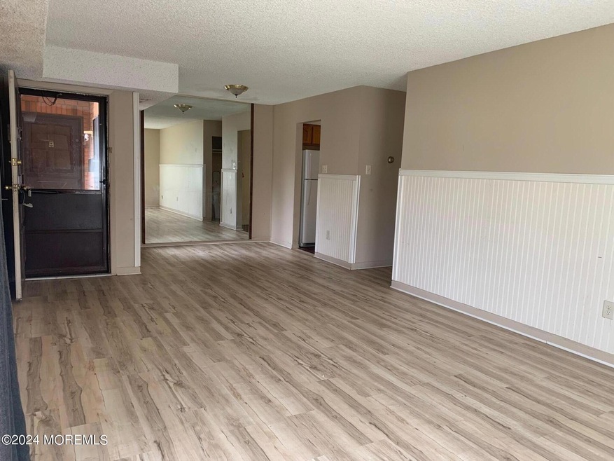 9 Newport Ct unit 231, Brick, NJ 08724 - photo 1