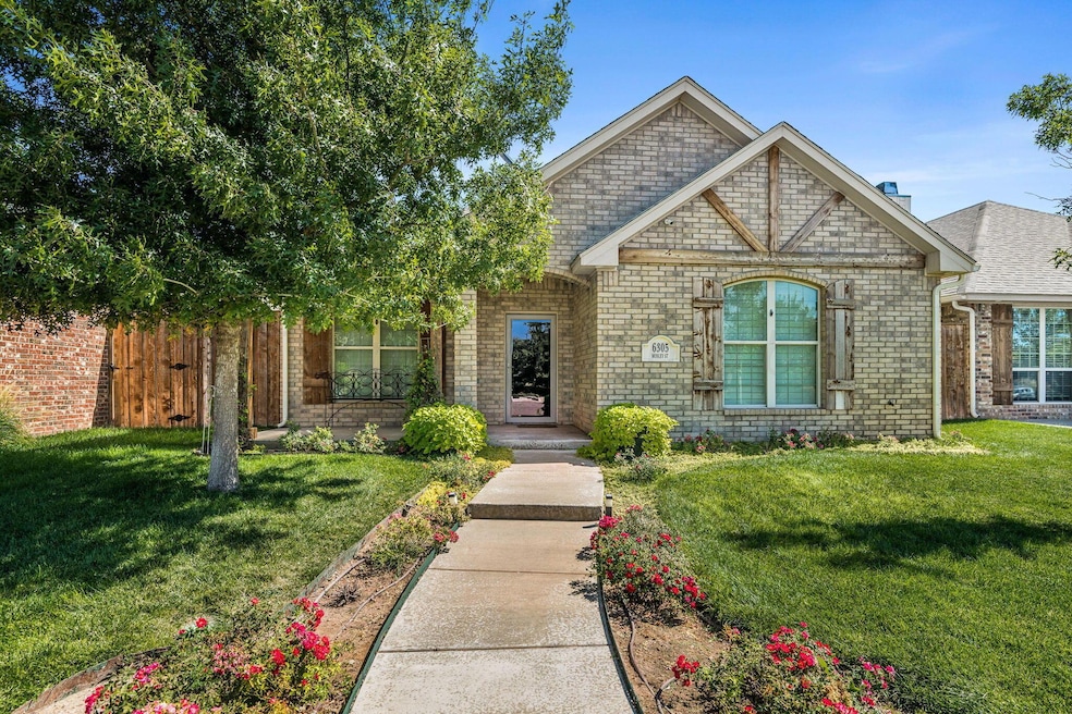 Under Contract $305,000