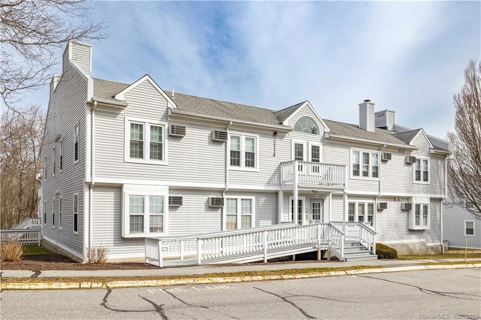 Longview Village Condominiums unit 6, Waterford, CT 06385 - photo 1
