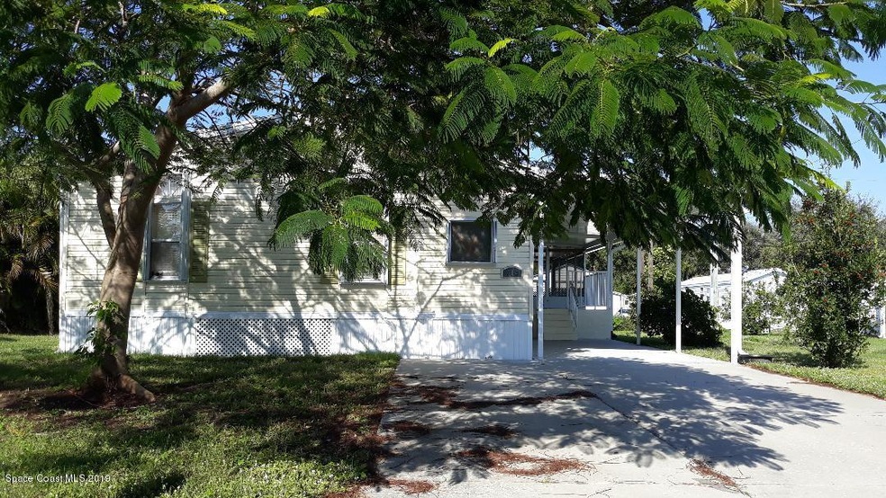 314 King St, Sebastian, FL 32958 - photo 1