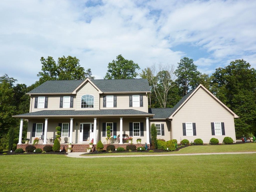 166 Sugar Creek Ct, Danville, VA 24541 - photo 1